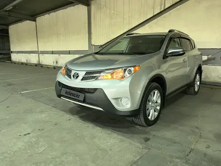 Toyota RAV4 2015 года за 10 500 000 тг. в Алматы