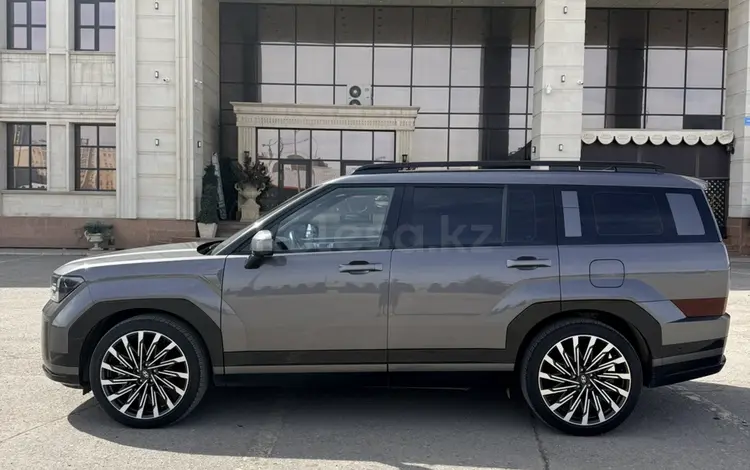 Hyundai Santa Fe 2023 года за 19 900 000 тг. в Караганда