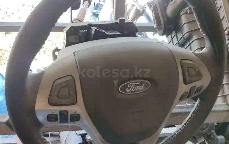 Руль с Аирбагом Ford Edge 2013 гүшін95 000 тг. в Алматы