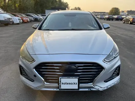 Hyundai Sonata 2017 года за 6 042 000 тг. в Алматы – фото 2