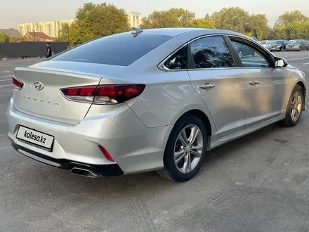 Hyundai Sonata 2017 года за 6 042 000 тг. в Алматы – фото 4
