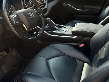 Toyota Highlander 2020 года за 25 000 000 тг. в Астана – фото 19