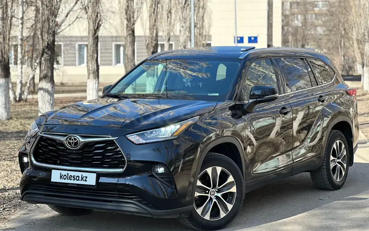 Toyota Highlander 2020 года за 25 000 000 тг. в Астана