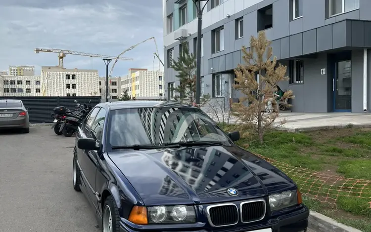 BMW 328 1995 года за 2 200 000 тг. в Астана