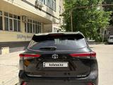 Toyota Highlander 2023 годаfor19 000 000 тг. в Алматы – фото 2