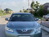 Toyota Camry 2008 года за 6 900 000 тг. в Туркестан – фото 2