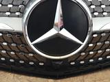 Mercedes-benz.W212 рестайл Центральная решётка радиатора Diamond.for120 000 тг. в Алматы – фото 4
