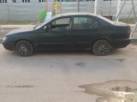 Toyota Carina E 1995 года за 950 000 тг. в Алматы – фото 4