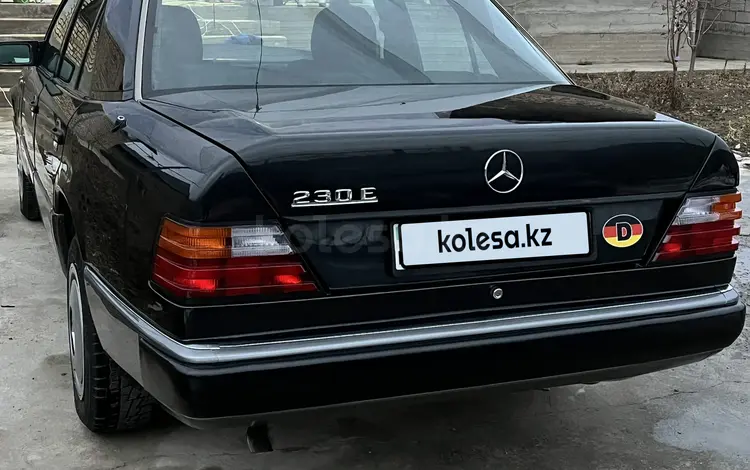 Mercedes-Benz E 230 1990 года за 2 000 000 тг. в Шымкент