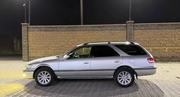 Toyota Mark II Qualis 2000 года за 3 600 000 тг. в Алматы – фото 4