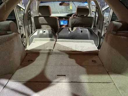 Toyota Mark II Qualis 2000 года за 3 600 000 тг. в Алматы – фото 12