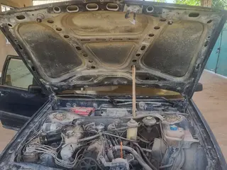 Audi 100