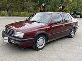 Volkswagen Vento 1992 годаүшін1 050 000 тг. в Караганда – фото 2