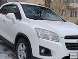 Chevrolet Tracker 2015 годаүшін6 500 000 тг. в Актобе – фото 2