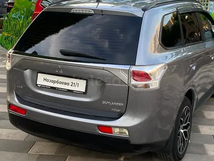 Mitsubishi Outlander 2013 года за 6 990 000 тг. в Алматы – фото 18
