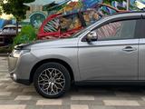 Mitsubishi Outlander 2013 года за 6 990 000 тг. в Алматы – фото 3