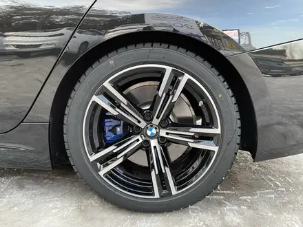 BMW 330 2023 года за 24 100 000 тг. в Алматы – фото 11