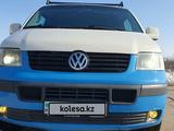 Volkswagen Transporter 2004 года за 6 000 000 тг. в Уральск – фото 2