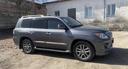 Lexus LX 570 2014 года за 31 000 000 тг. в Астана – фото 2