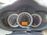 Toyota RAV4 2006 годаүшін6 500 000 тг. в Уральск – фото 3