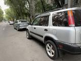 Honda CR-V 1997 года за 3 600 000 тг. в Алматы – фото 4