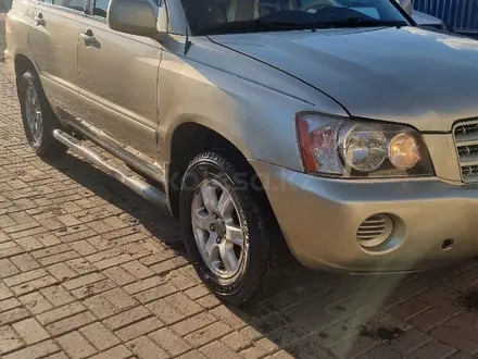 Toyota Highlander 2002 года за 5 900 000 тг. в Астана – фото 2