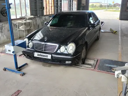 Mercedes-Benz E 320 2002 года за 5 800 000 тг. в Шымкент – фото 9