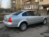 Volkswagen Passat 2002 года за 3 200 000 тг. в Актобе – фото 4