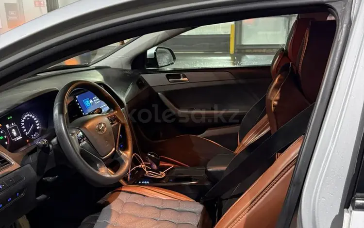 Hyundai Sonata 2016 года за 6 800 000 тг. в Павлодар