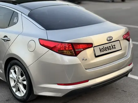 Kia K5 2011 года за 7 450 000 тг. в Алматы – фото 11