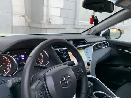 Toyota Camry 2019 года за 25 500 000 тг. в Семей – фото 12