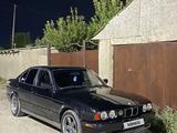 BMW 525 1990 годаүшін1 800 000 тг. в Шымкент – фото 2