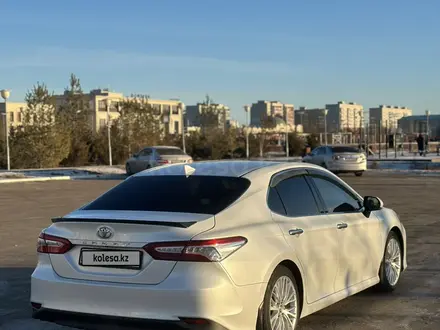 Toyota Camry 2020 года за 16 000 000 тг. в Уральск – фото 5