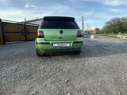 Volkswagen Golf 1998 года за 1 900 000 тг. в Караганда – фото 2