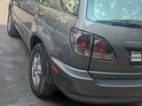 Lexus RX 300 2001 годаүшін5 900 000 тг. в Алматы – фото 4