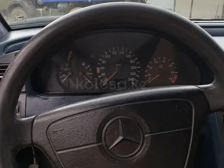 Mercedes-Benz C 180 1994 года за 1 699 999 тг. в Талдыкорган – фото 16