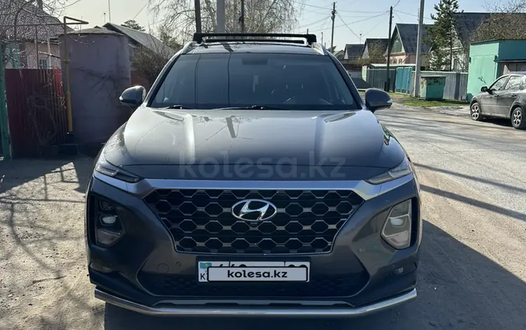 Hyundai Santa Fe 2020 года за 15 455 000 тг. в Караганда