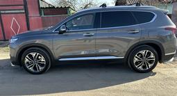 Hyundai Santa Fe 2020 годаүшін15 550 000 тг. в Караганда – фото 3