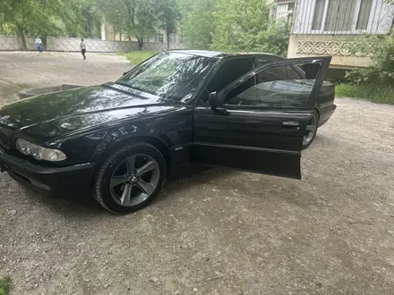 BMW 735 1999 года за 5 000 000 тг. в Тараз – фото 4