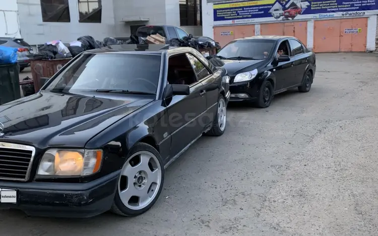 Mercedes-Benz E 320 1993 годаfor800 000 тг. в Павлодар