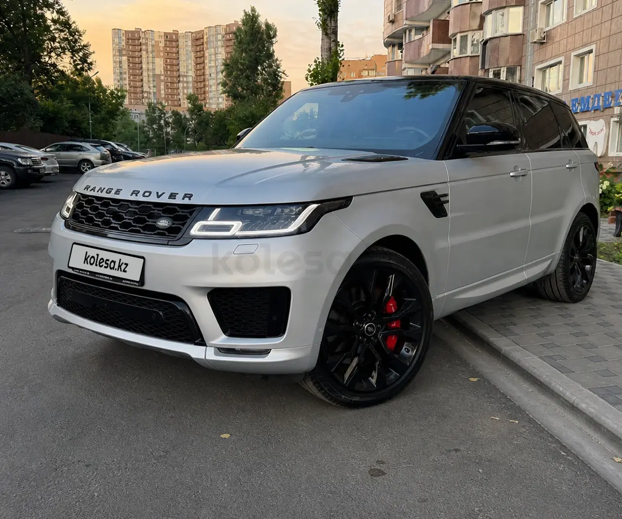 Land Rover Range Rover Sport, 2020