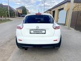 Nissan Juke 2011 года за 3 200 000 тг. в Уральск – фото 4