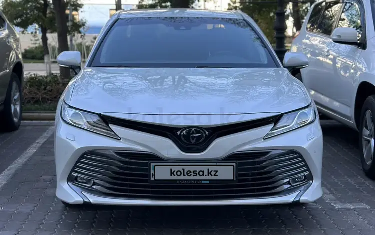 Toyota Camry 2019 годаүшін17 000 000 тг. в Шымкент
