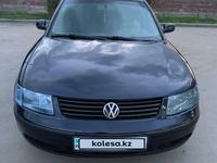 Volkswagen Passat 1998 годаүшін2 550 000 тг. в Алматы