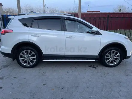 Toyota RAV4 2017 года за 15 200 000 тг. в Костанай – фото 7