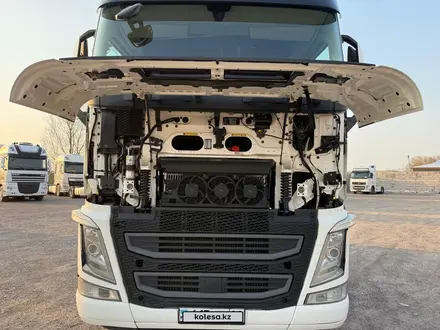 Volvo  FH 2016 года за 34 500 000 тг. в Алматы – фото 8