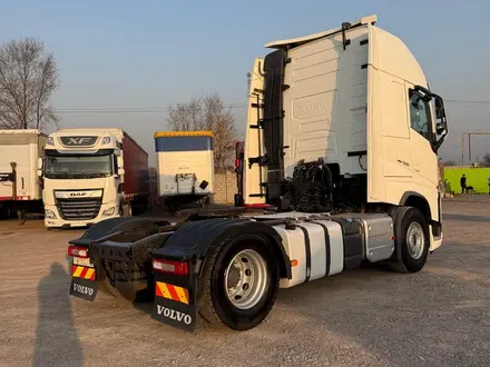 Volvo  FH 2016 года за 34 500 000 тг. в Алматы – фото 10