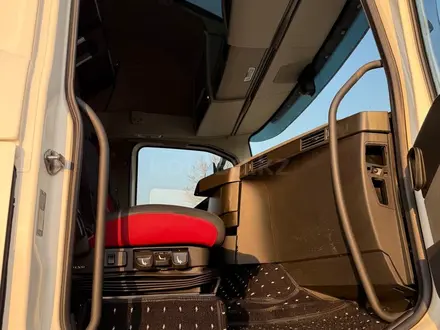 Volvo  FH 2016 года за 34 500 000 тг. в Алматы – фото 13
