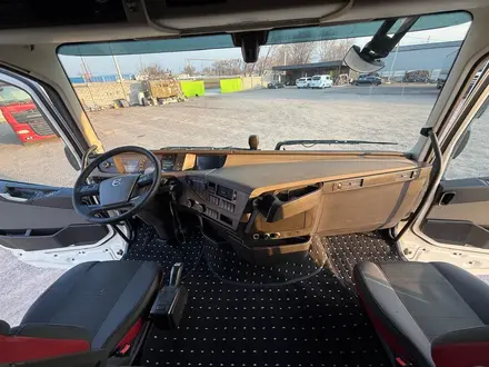 Volvo  FH 2016 года за 34 500 000 тг. в Алматы – фото 16