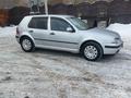 Volkswagen Golf 2003 годаfor2 340 833 тг. в Темиртау